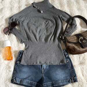 Unbranded Gray Rib-Knit Turtleneck Sweater Top